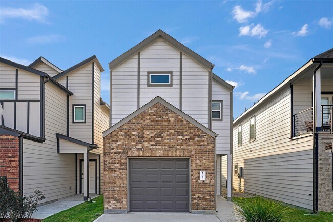 Foto del edificio - 15345 Estrella Rd E