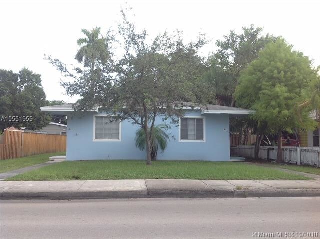 Primary Photo - 822 W Las Olas Blvd