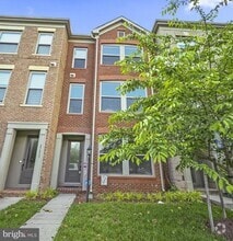 Building Photo - 23493 Adagio Terrace