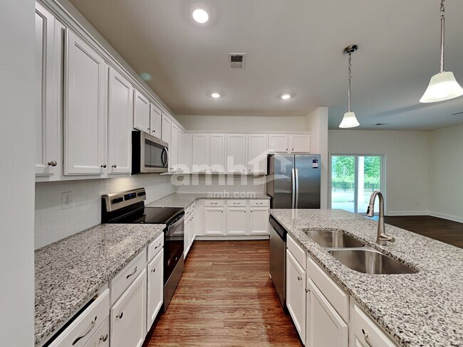 Building Photo - 5155 Smithbriar Dr