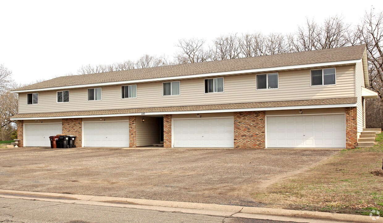 Primary Photo - 230 Leighton Dr