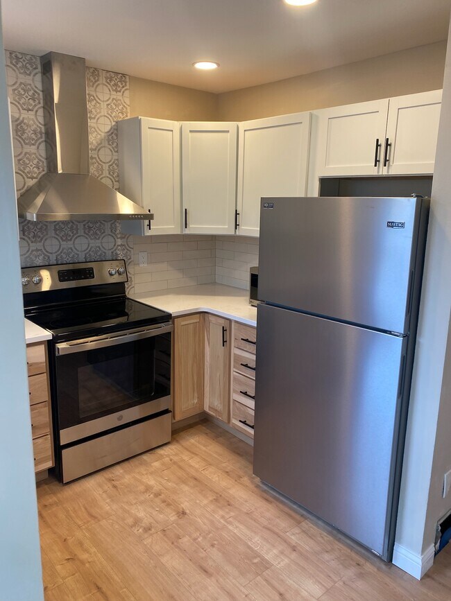 Foto del edificio - 5286 Brandy Oaks Ln