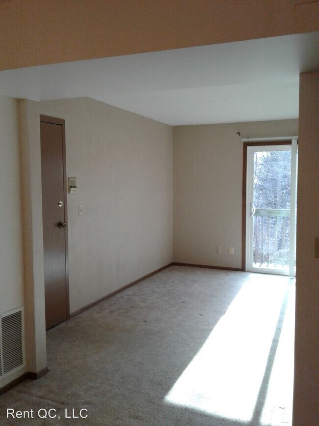 Building Photo - 5122 25th Ave Ct