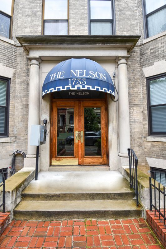 Foto del edificio - 1733 20th St NW