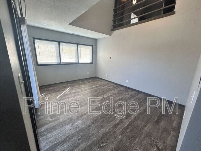 Foto del edificio - 1721 Ridgehaven Ct