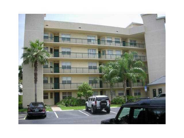 Building Photo - 26 Royal Palm Way
