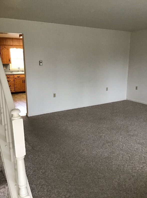 Building Photo - 3708 Sycamore Grove Rd