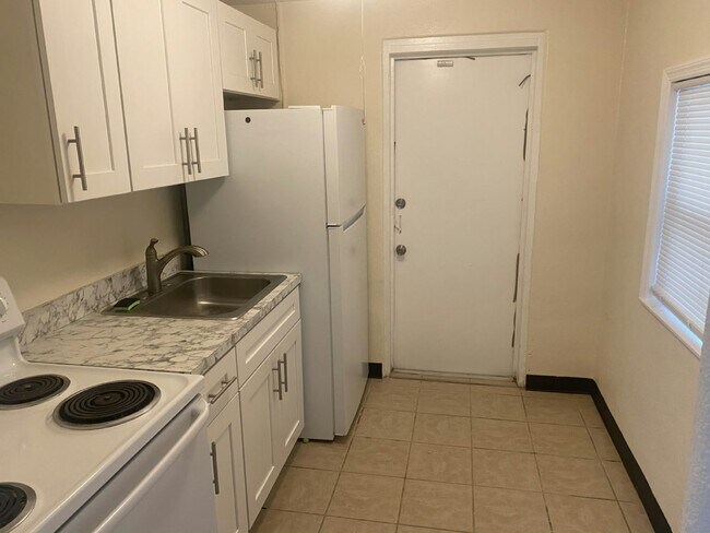 Foto del edificio - 4 E Main St