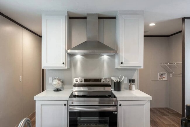 Building Photo - 1022 Monarch Dr