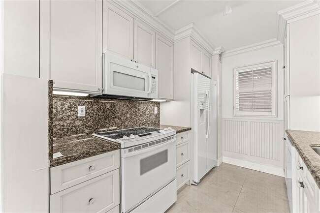 Foto del edificio - 750 NE Spanish River Blvd