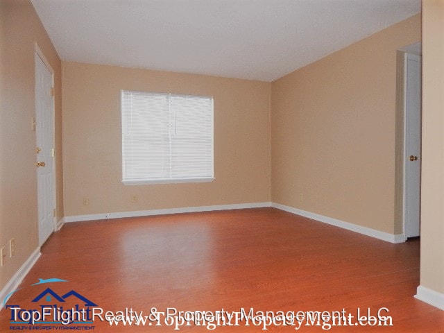 Building Photo - 263 White Oak Rd
