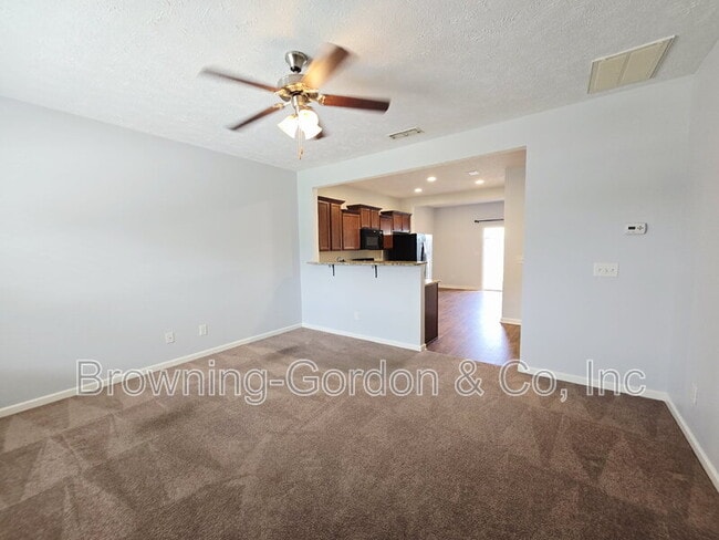 Building Photo - 1551 Sprucedale Dr