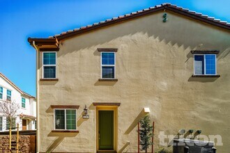 Building Photo - 10587 Gato Ct