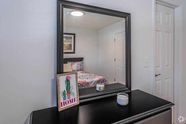 Bedroom 2 View - Summerville Apartments