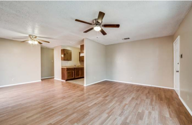 Building Photo - 4030 Comanche Sunrise