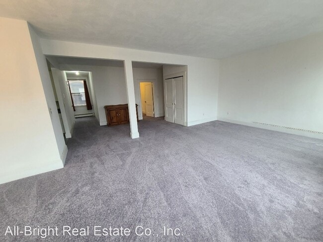 Building Photo - 3 br, 2 bath House - 83 Ivy  #33