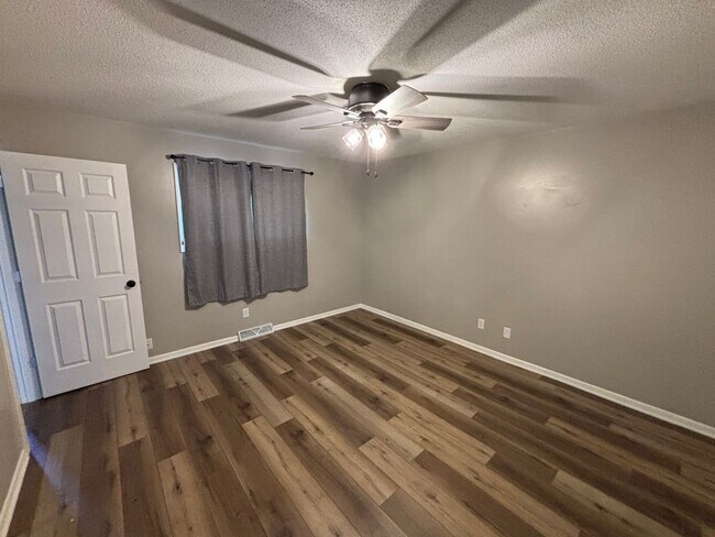 Foto del edificio - 2 Bedroom Duplex in Council Bluffs – Updat...