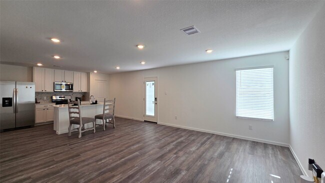 Foto del edificio - 40934 Seasoned Oak Ln