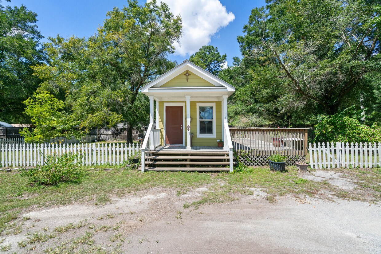 Foto principal - 161 Caswell Branch Rd