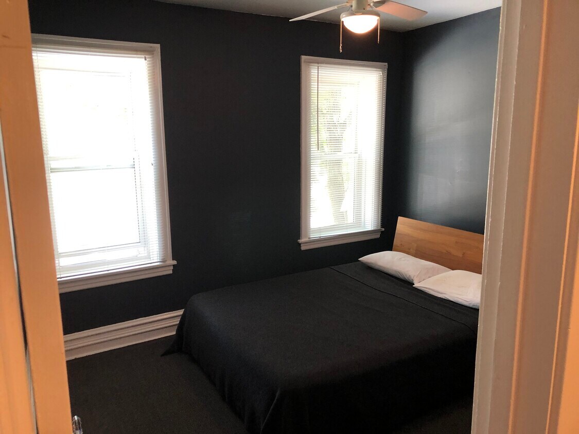 Bedroom - 24 Main St