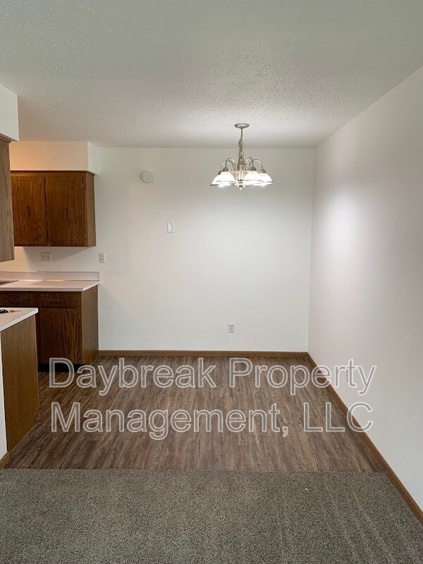 Foto del edificio - 3024-9 1/2 9 1/2 St N