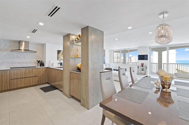 Building Photo - 5401 Collins Ave