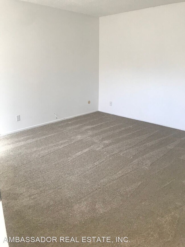 Foto del edificio - 2 br, 2 bath House - 3625 Mount Vernon Avenue