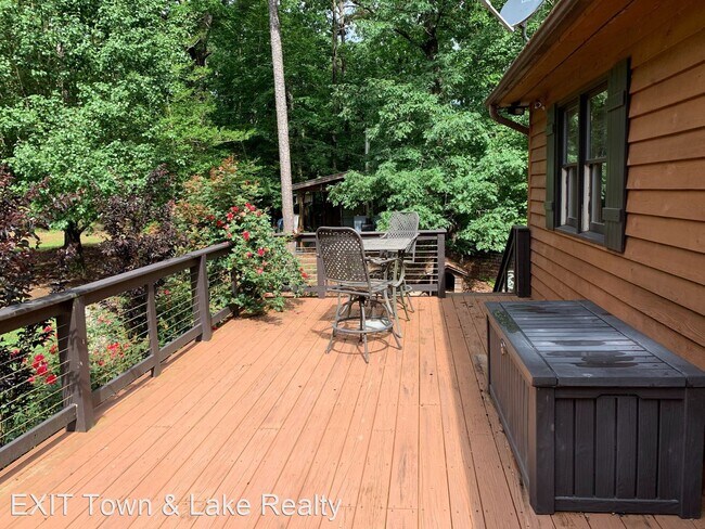 Building Photo - 2 br, 2 bath House - 112 Poplar Creek Rd