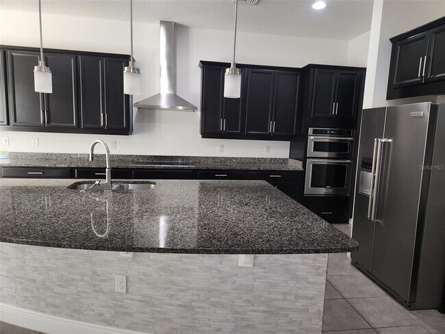 Foto del edificio - 10424 Warrick St