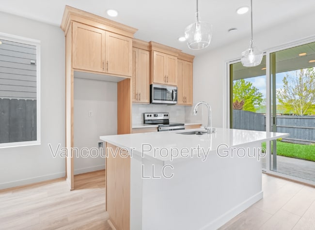 Foto del edificio - 1962 NW 19th Ct