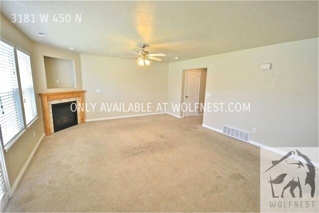 Foto del edificio - No Deposit Option! Beautiful 4 Bedroom Wes...