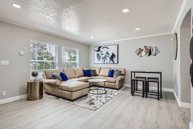 Building Photo - 4345 W 64th Ave