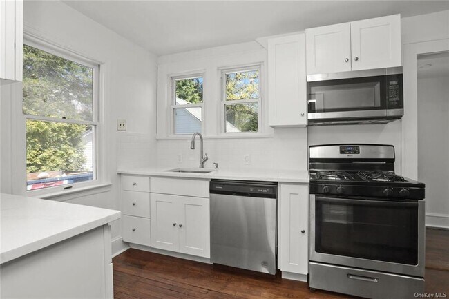 Foto del edificio - 39 Danner Ave