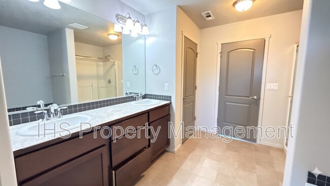 Building Photo - 5814 Sidon Ln