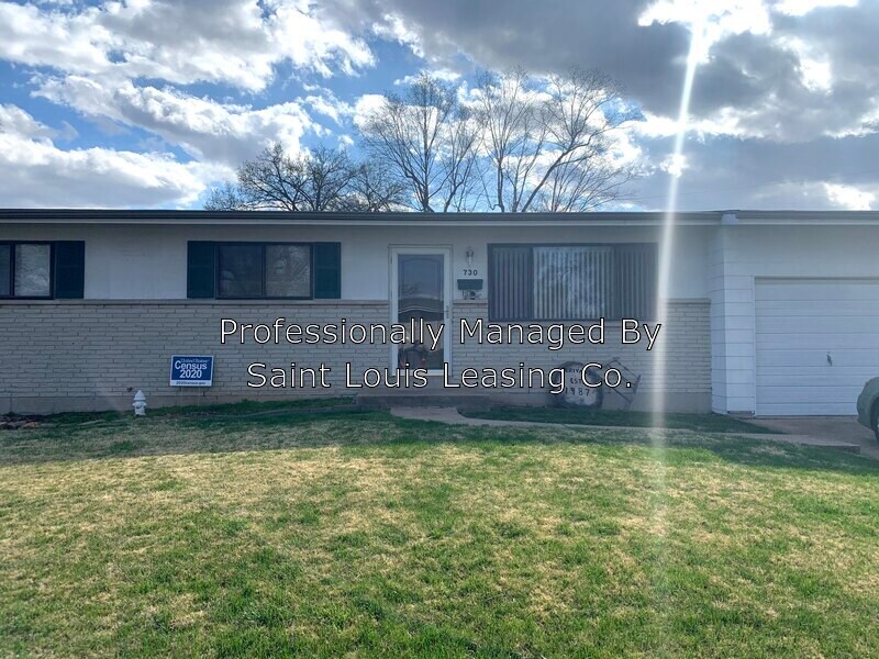 730 Crabapple Ln, Florissant, MO 63031 House for Rent in Florissant