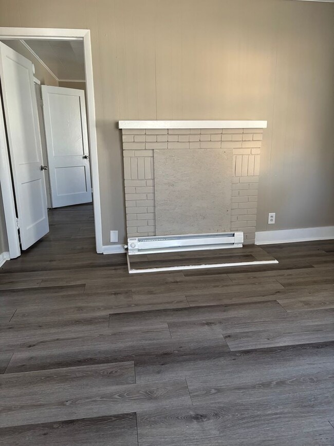 Building Photo - Three Bedroom Home in Chattanooga TN