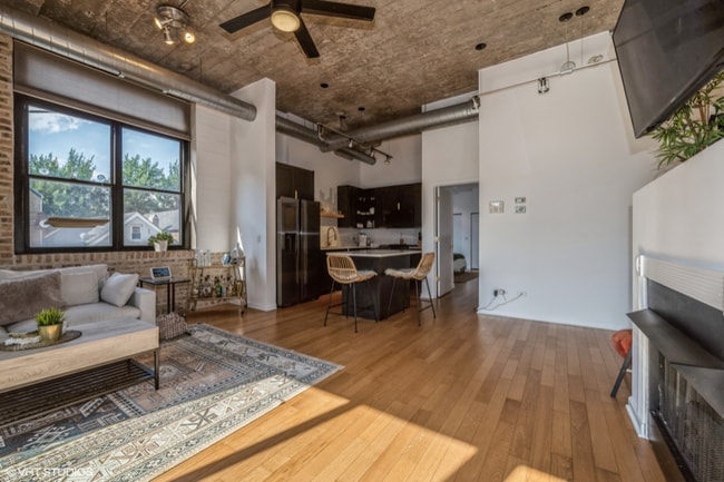 Building Photo - 1521 W Haddon Ave