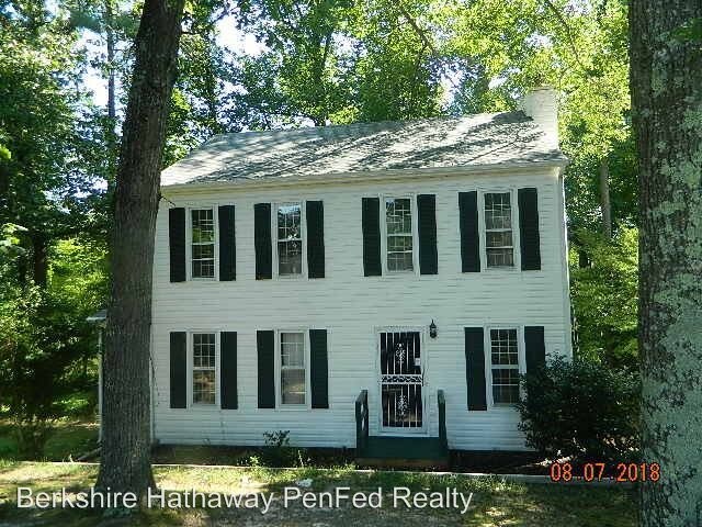 Primary Photo - 3 br, 1.5 bath House - 5225 Hallmark Drive