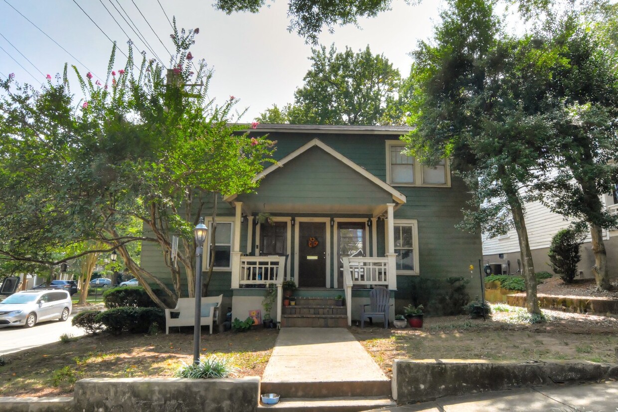 Primary Photo - Charming Home in Historic Dilworth Home, 2...