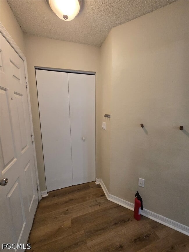 Building Photo - 12730 Equestrian Cir