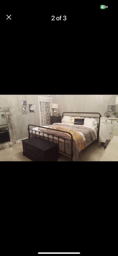 Foto del edificio - 587 Meadows Dr