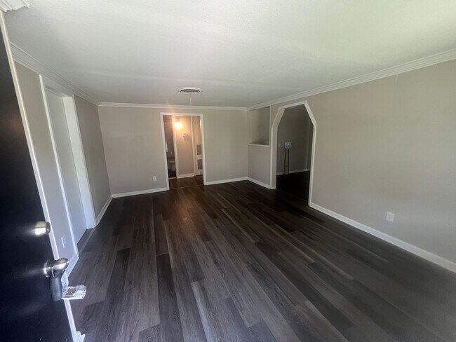 Building Photo - 4 Br 2 Bath Home for rent in NLR