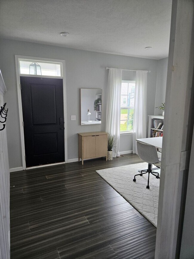 Foto del edificio - Spacious 4BR House in Willoughby