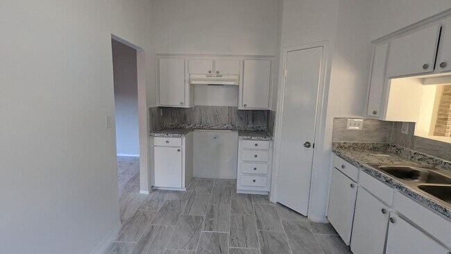 Building Photo - 11307 Grayling Ln