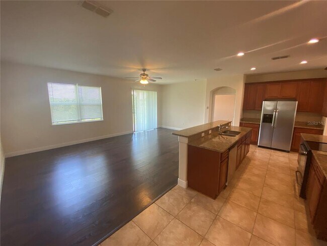 Building Photo - 33934 Emerald Pond Loop