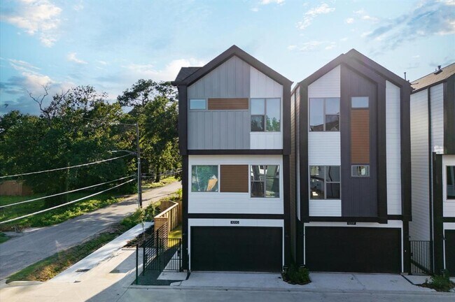 Foto del edificio - 808 Curtin St