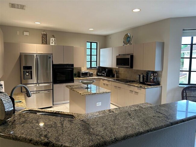 Building Photo - 1588 Passion Vine Cir