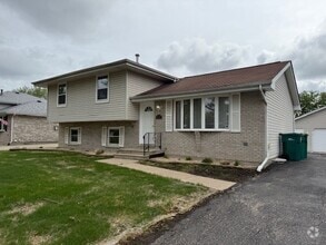 Building Photo - 2506 La Brecque Dr