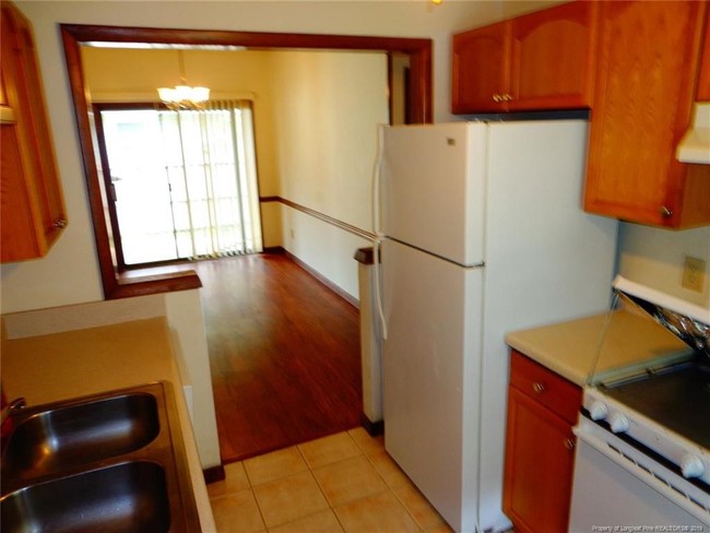 Building Photo - 6960 Timberwood Dr