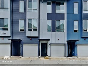 Building Photo - 10944 NE 189th St